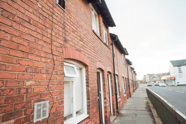 Main image of property: Roberts Terrace, New Crane Street, Chester, Cheshire, CH1