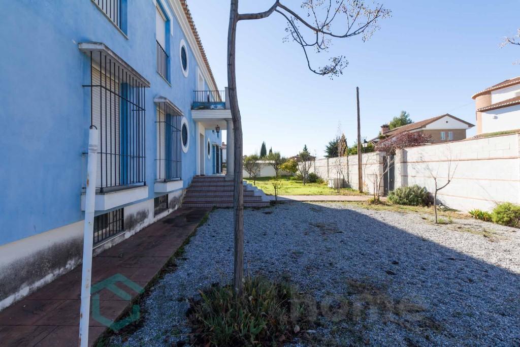 10 bedroom villa for sale in Gabia la Grande, Granada