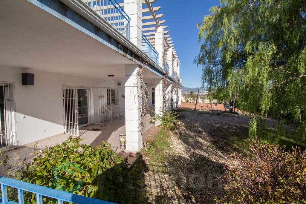 10 bedroom villa for sale in Gabia la Grande, Granada