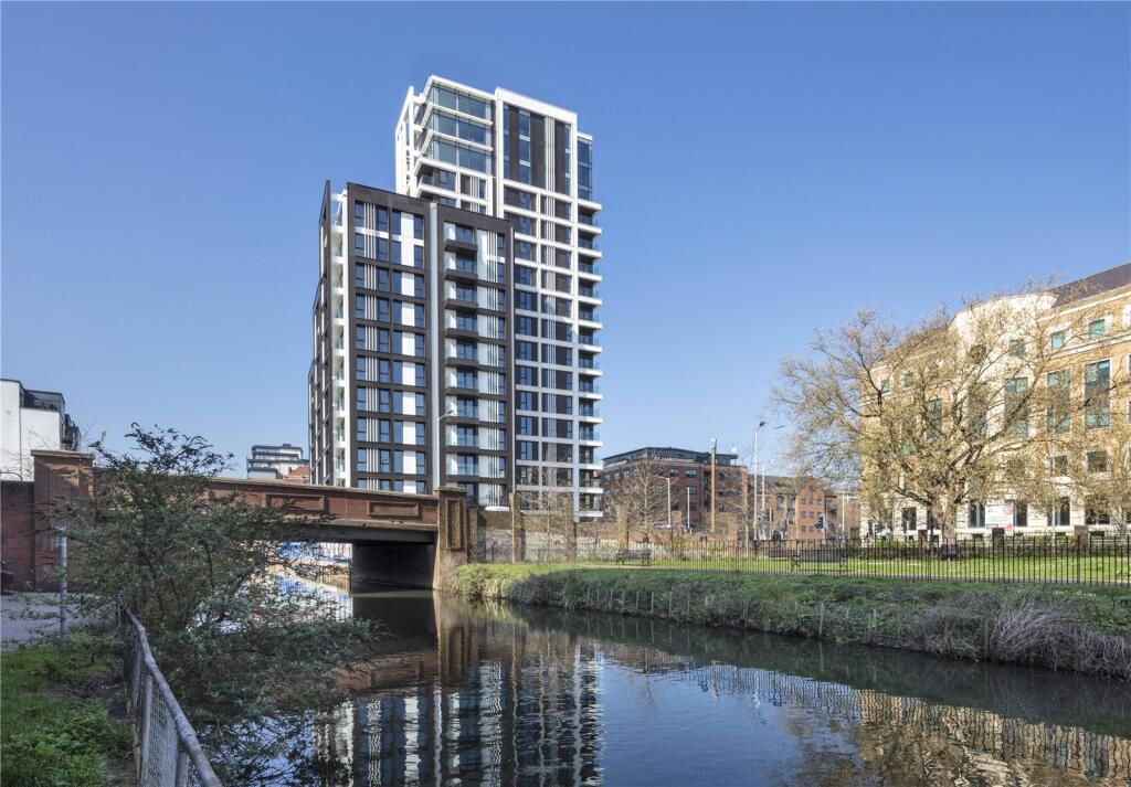 Main image of property: Verto, 120 Kings Road, Reading, RG1