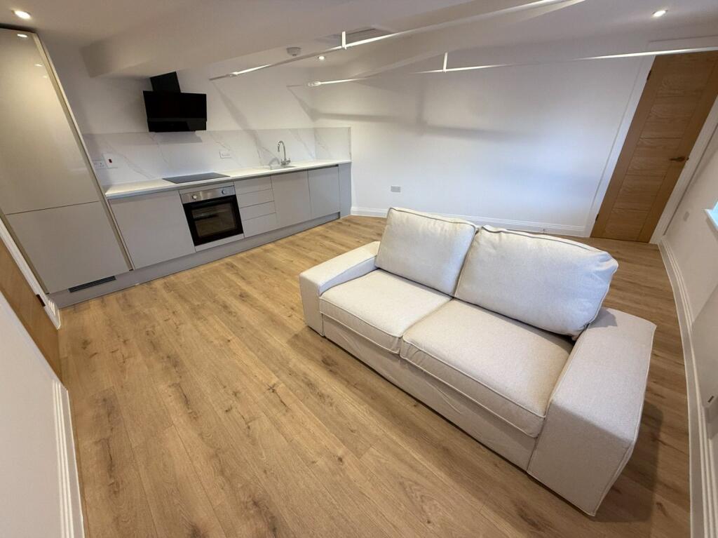 Main image of property: Market Place, Reading, Berkshire, RG1