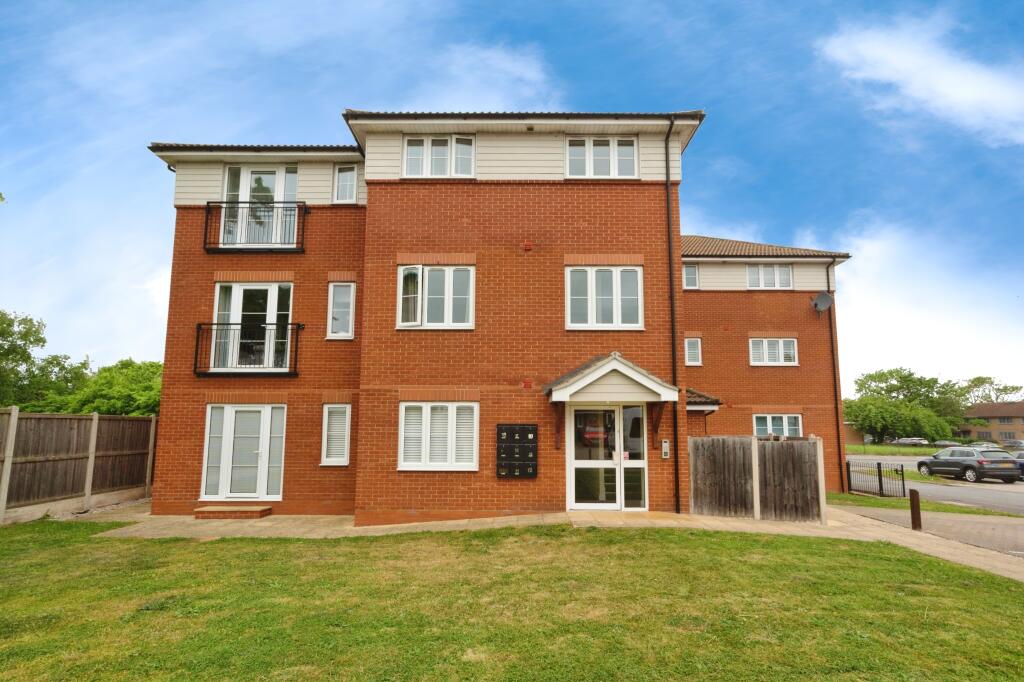 Main image of property: Daiglen Drive, South Ockendon, RM15