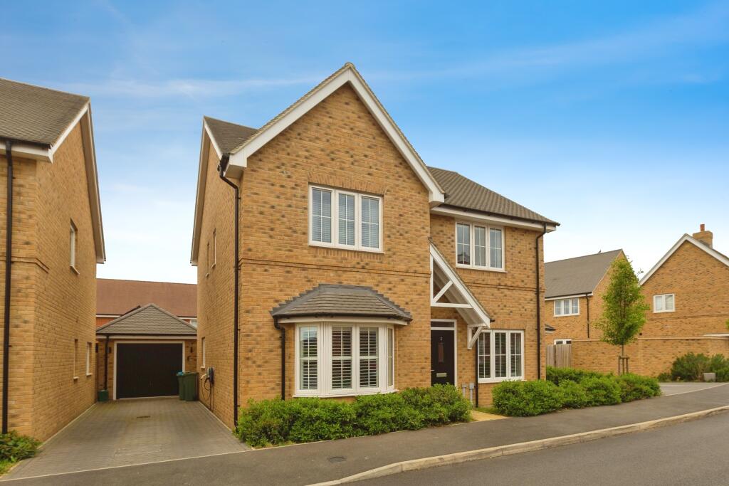 Main image of property: Lovell Way, Haddenham, HP17
