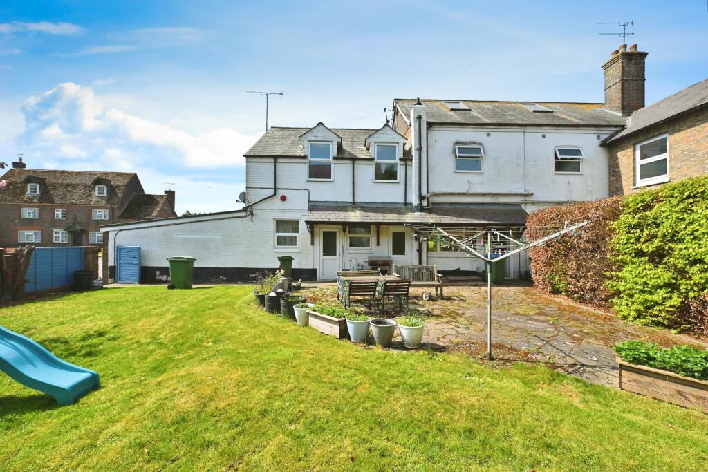 Main image of property: Main Road South, Dagnall, HP4