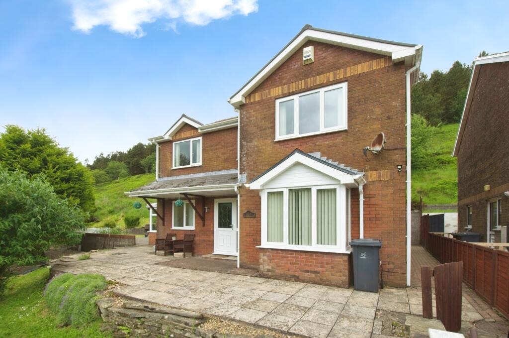 Main image of property: West Bank, Abertillery, NP13