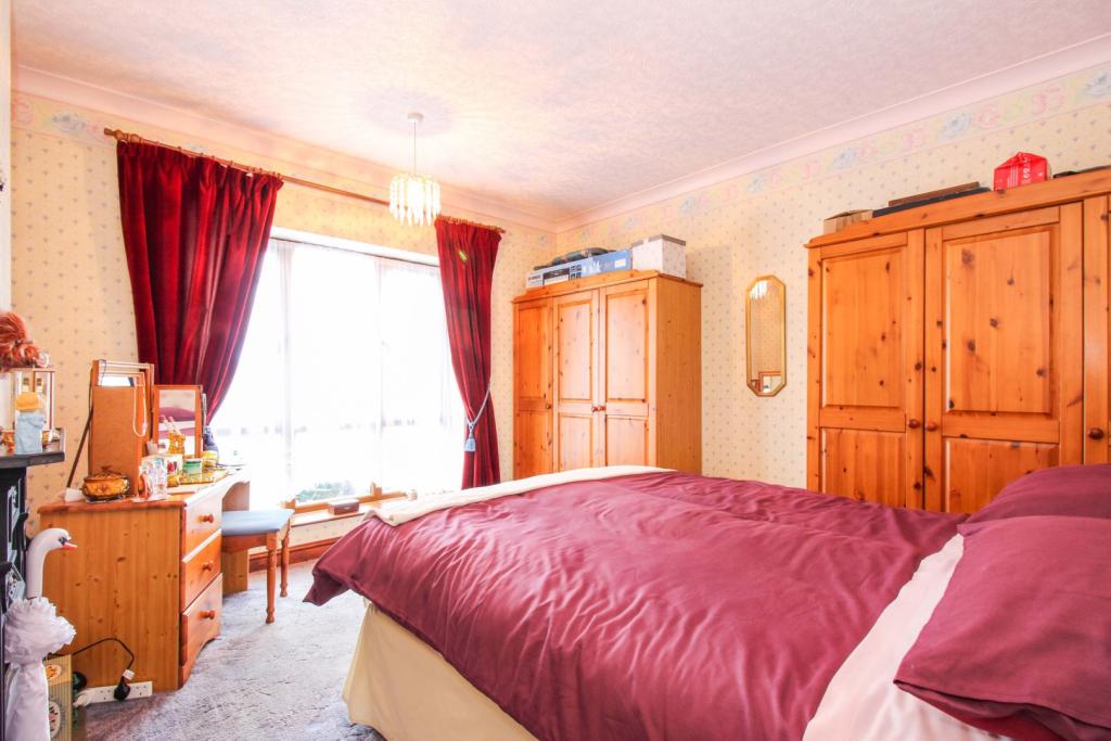 3 bedroom detached bungalow for sale in Lincoln Road, Washingborough