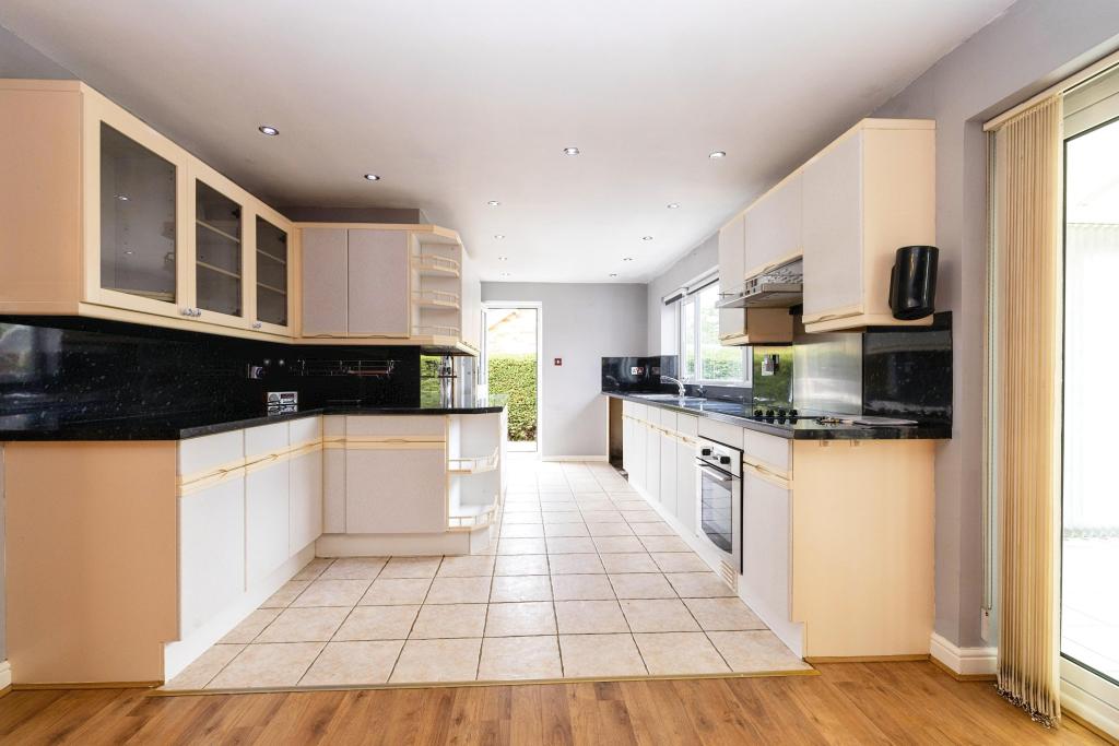 3 bedroom detached bungalow for sale in Church Lane, Minting, LN9