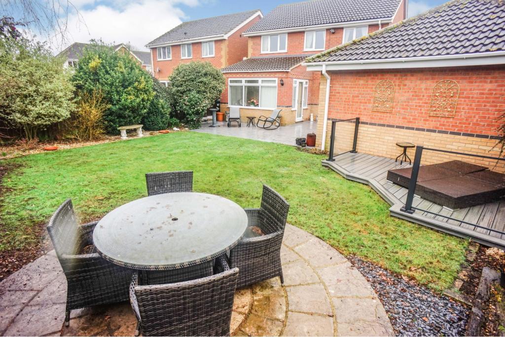 3 bedroom detached house for sale in Bakewell Mews, North Hykeham