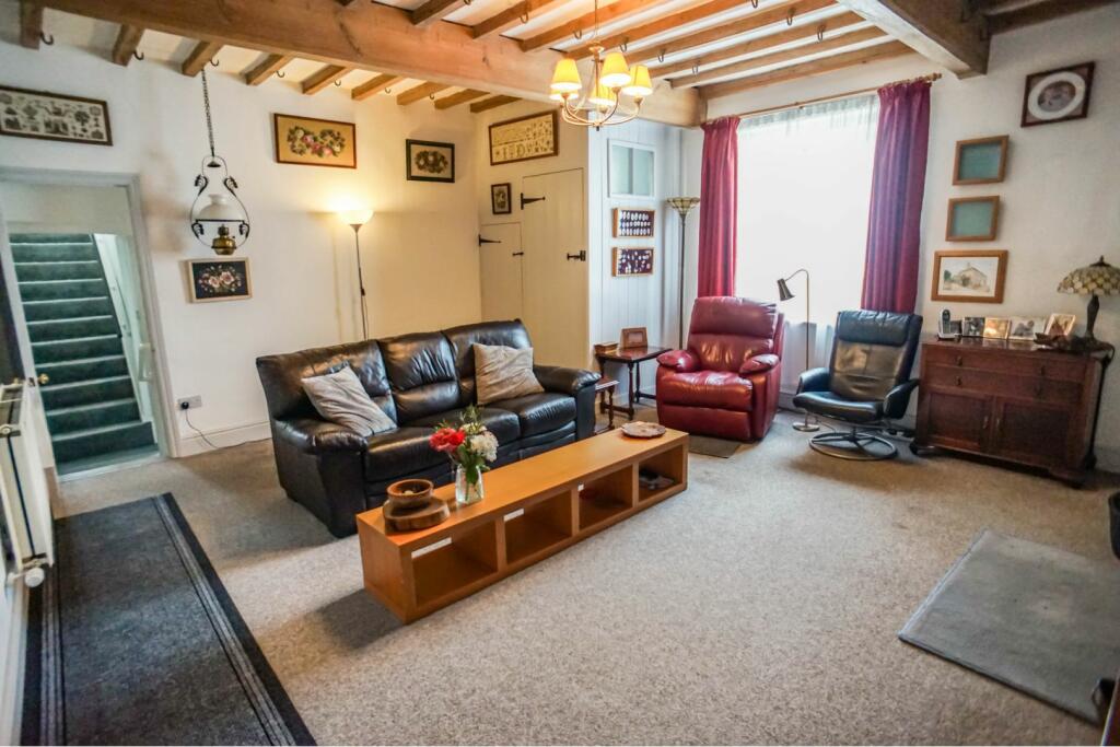 5 bedroom semidetached house for sale in High Street, Metheringham, LN4