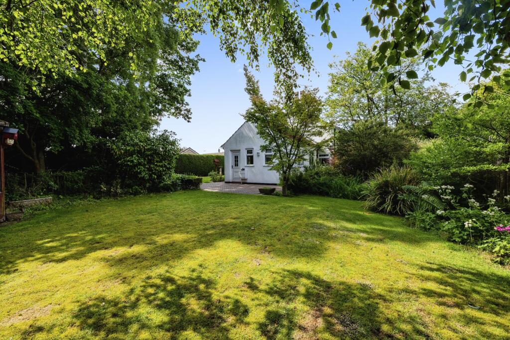 3 bedroom detached house for sale in Waterloo Lane, Skellingthorpe