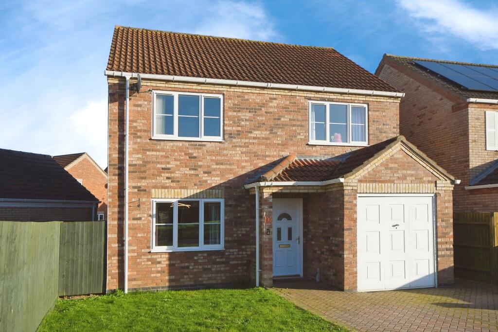 4 bedroom detached house for sale in Harness Drive, Tattershall