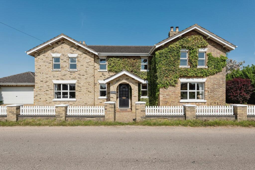 Main image of property: Abbey Lane, Woodhall Spa, LN10