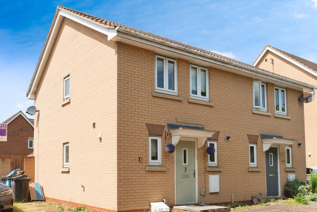 Main image of property: Parkland Crescent, Hull, HU7