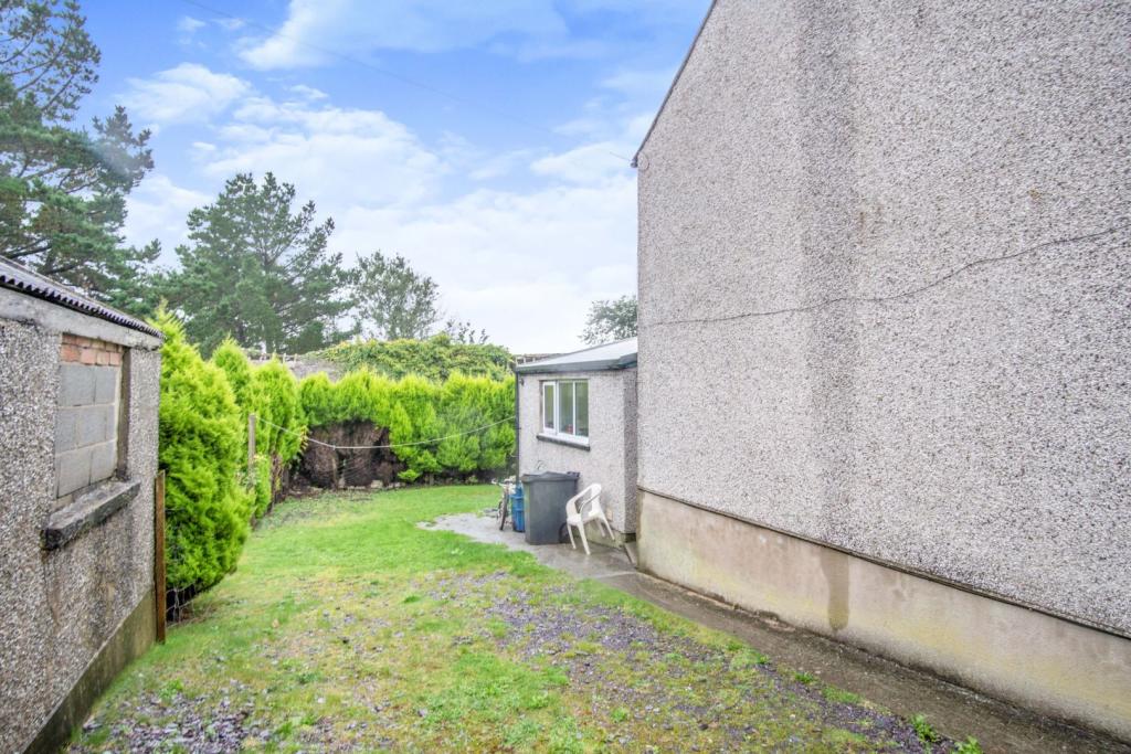 3 bedroom end of terrace house for sale in House, Gwalchmai, LL65