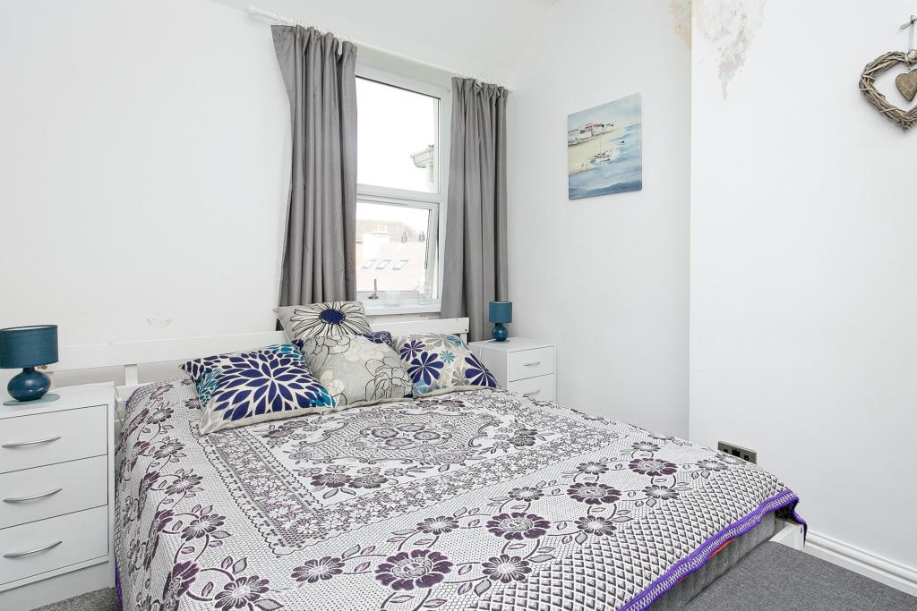 2 bedroom apartment for sale in 2223 Chapel Street, Llandudno, LL30