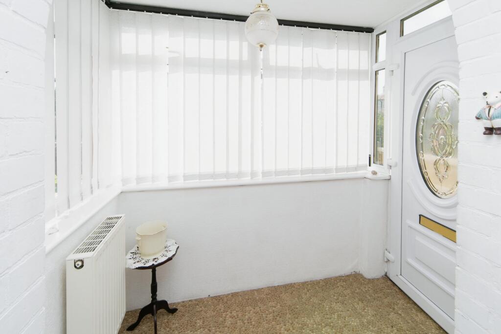 3 bedroom detached house for sale in Lynton Walk, Rhyl, LL18