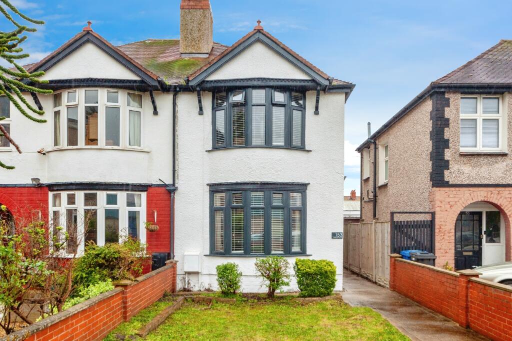 3 bedroom semidetached house for sale in Wellington Road, Rhyl, LL18