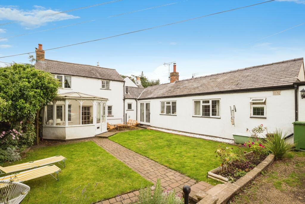 Main image of property: Narrow Lane, Wrexham, LL12