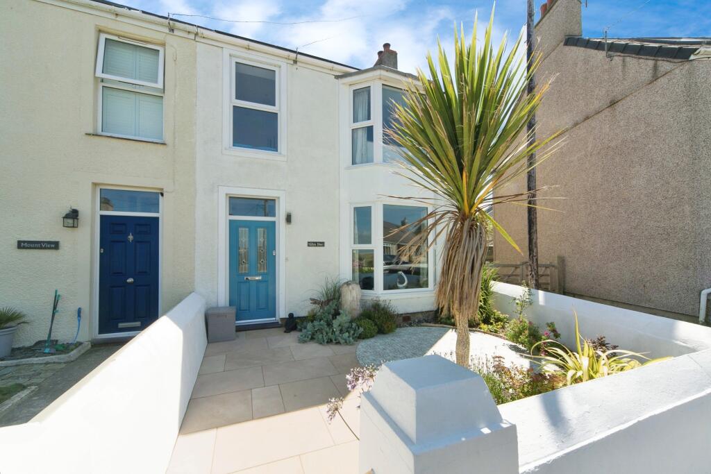Main image of property: Warren Road, Rhosneigr, LL64