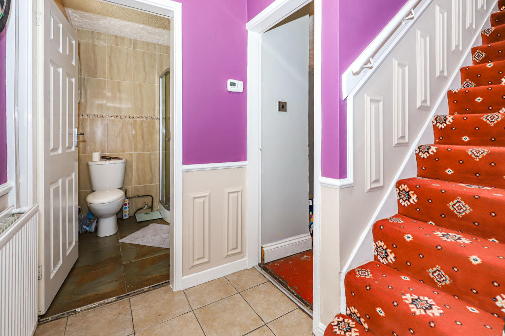 3 bedroom semidetached house for sale in Lower Valley Road, Brierley