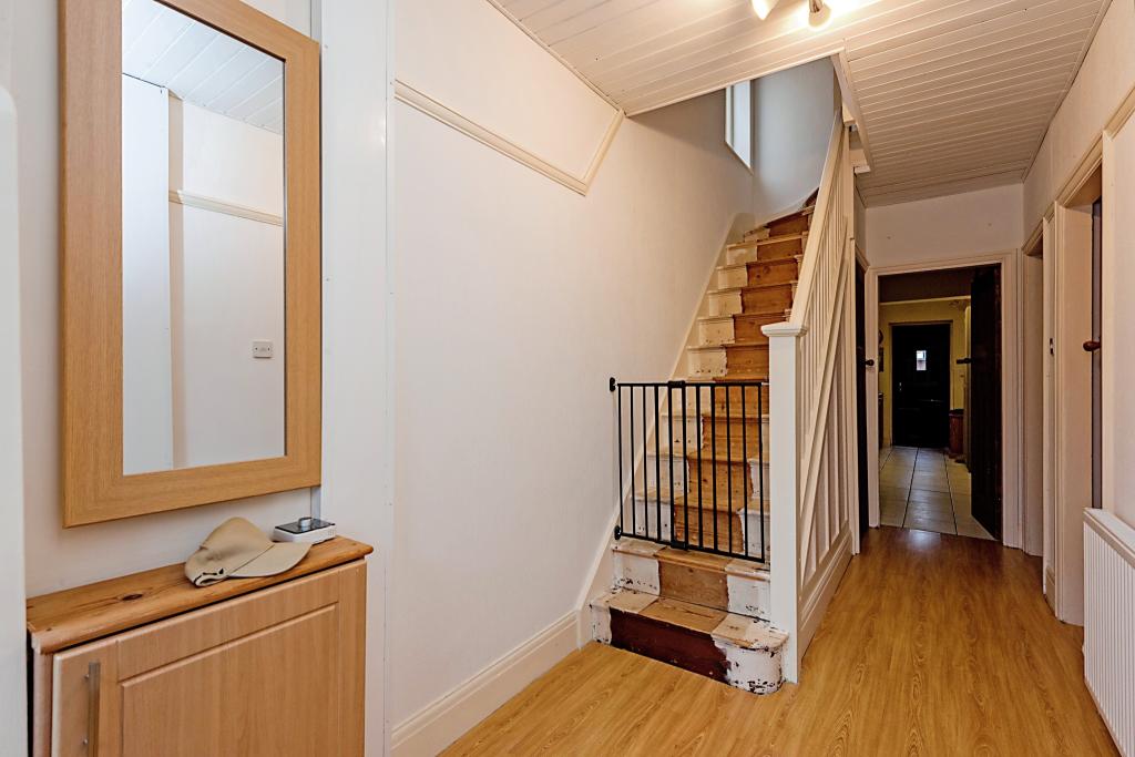 4 bedroom semidetached house for sale in Bewdley Road North, Stourport