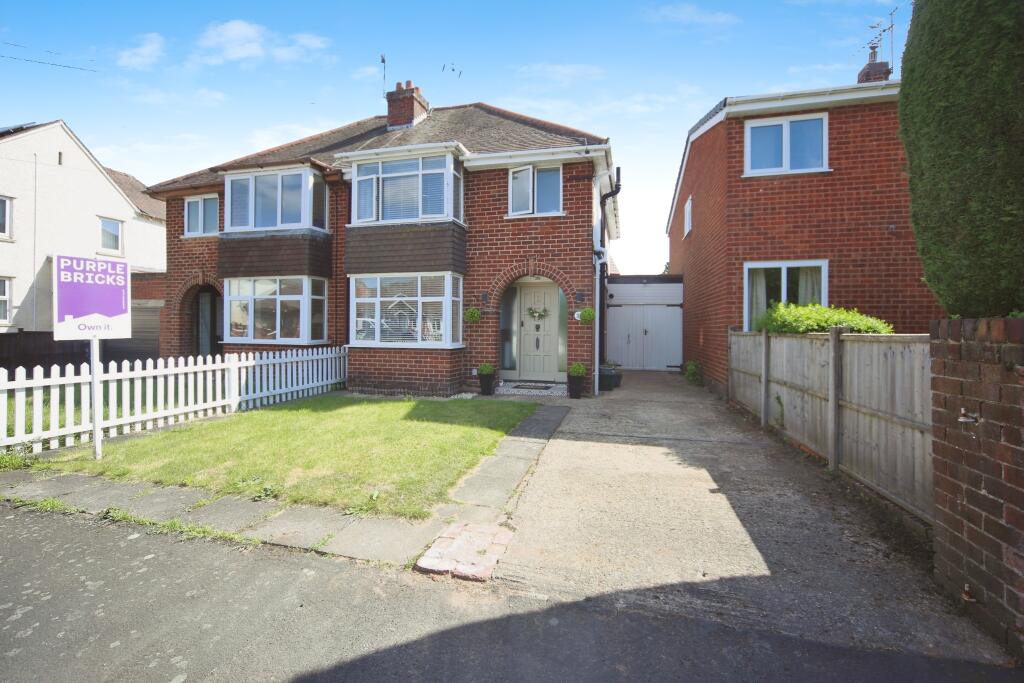 Main image of property: Grosvenor Avenue, Kidderminster, DY10