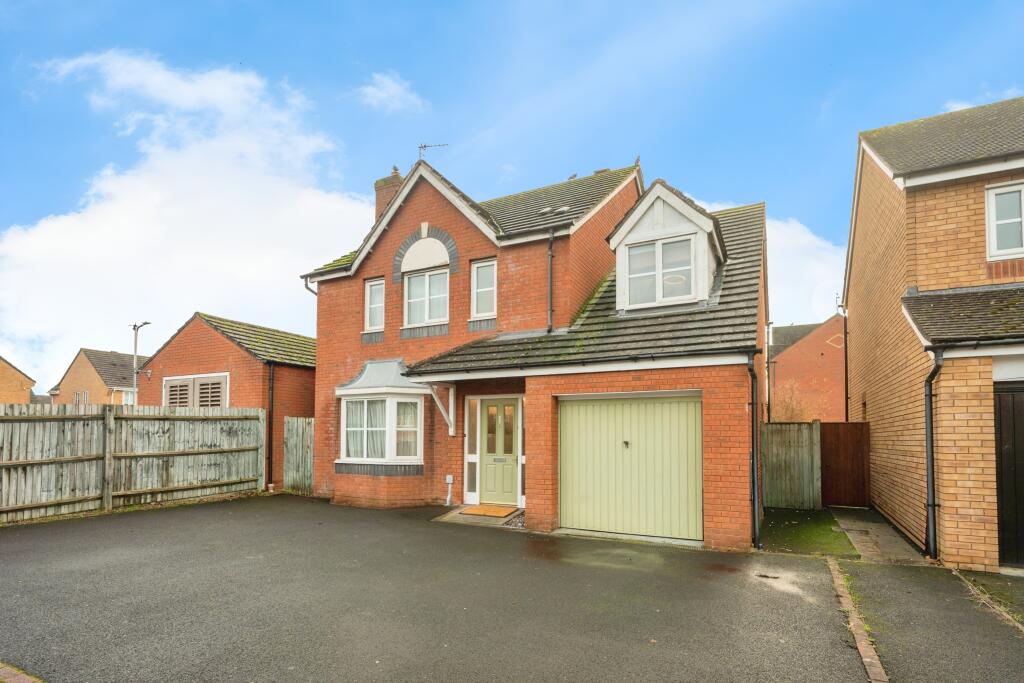 Main image of property: Alder Avenue, Kidderminster, DY10