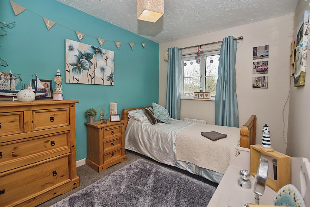 3 bedroom end of terrace house for sale in Flaxfield Road, Beaminster, DT8