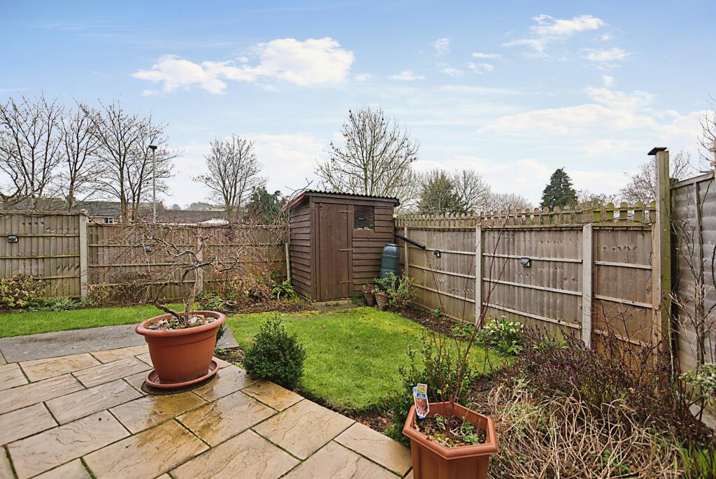 3 bedroom end of terrace house for sale in Flaxfield Road, Beaminster, DT8