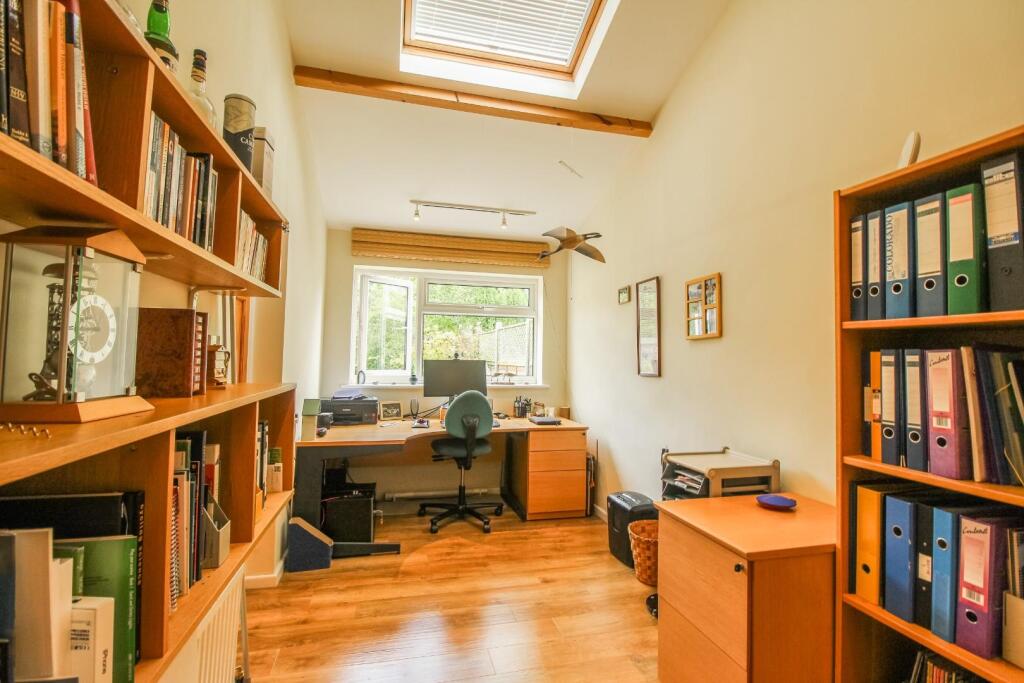 Additional property image - Moorfield Road, Duxford, Cambridge