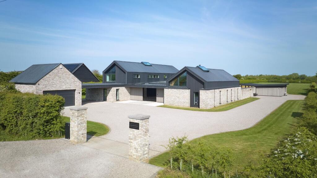 Main image of property: Hale Road, Swavesey, Cambridge