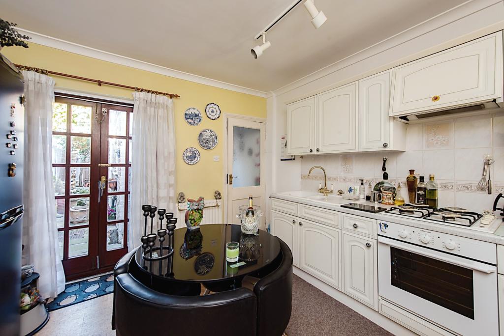 2 bedroom terraced house for sale in Acre Road, Kingston Upon Thames, KT2