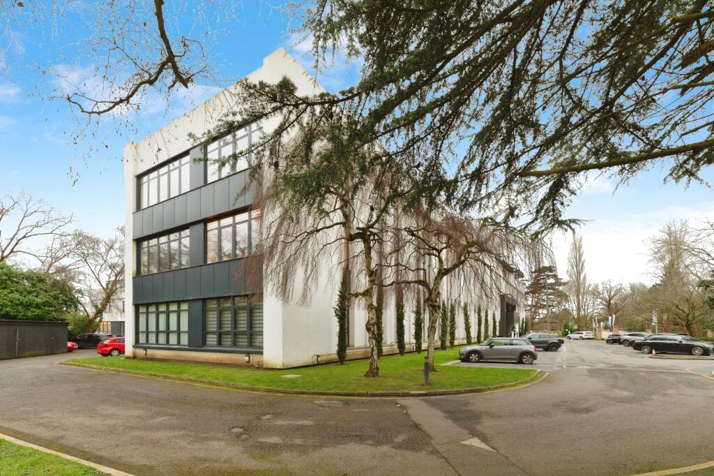 Main image of property: 4 Littleworth Road, Esher, KT10