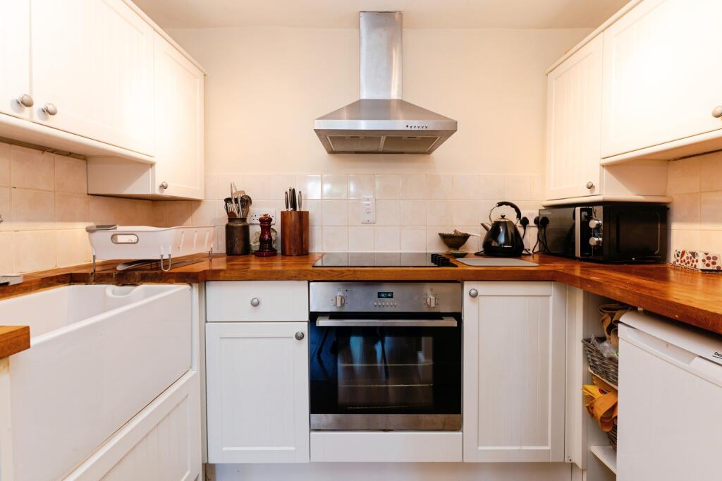Main image of property: St Leonards Road, Surbiton, KT6