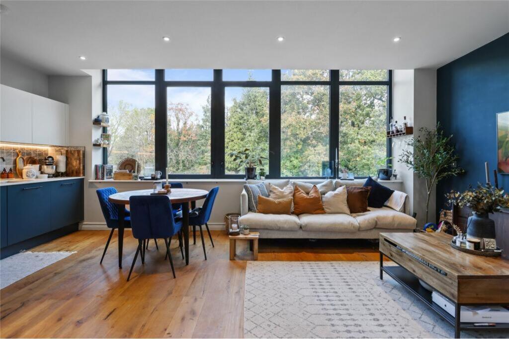 Main image of property: 4 Littleworth Road, Esher, KT10
