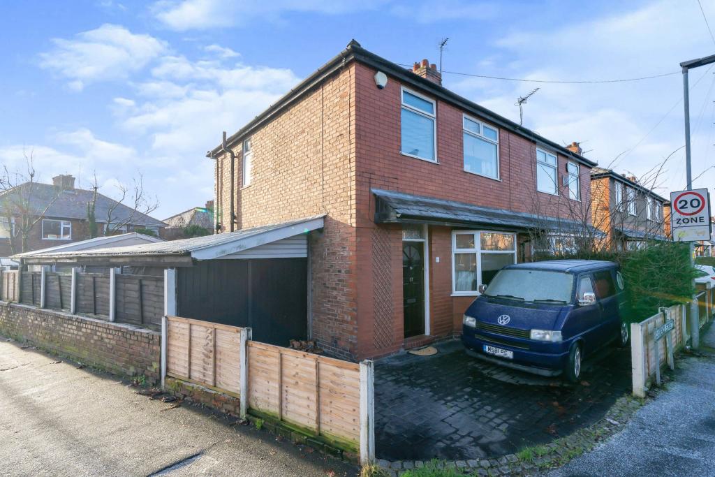 3 bedroom semidetached house for sale in Clarence Street, Warrington, WA1