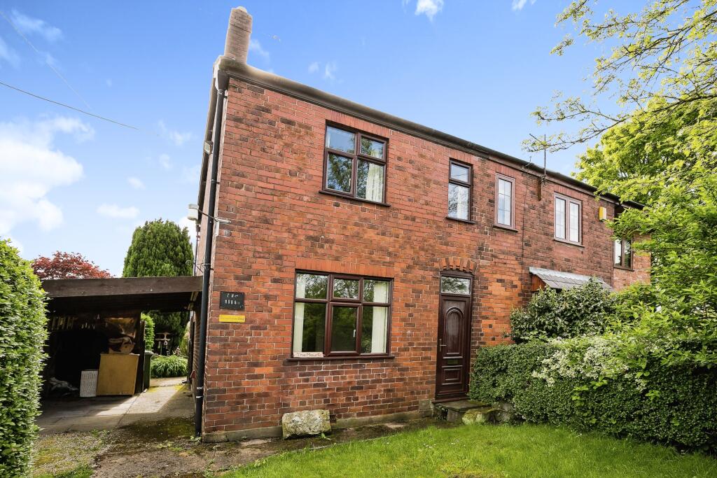 2 bedroom semidetached house for sale in Gallowsclough Lane, Norley, WA6