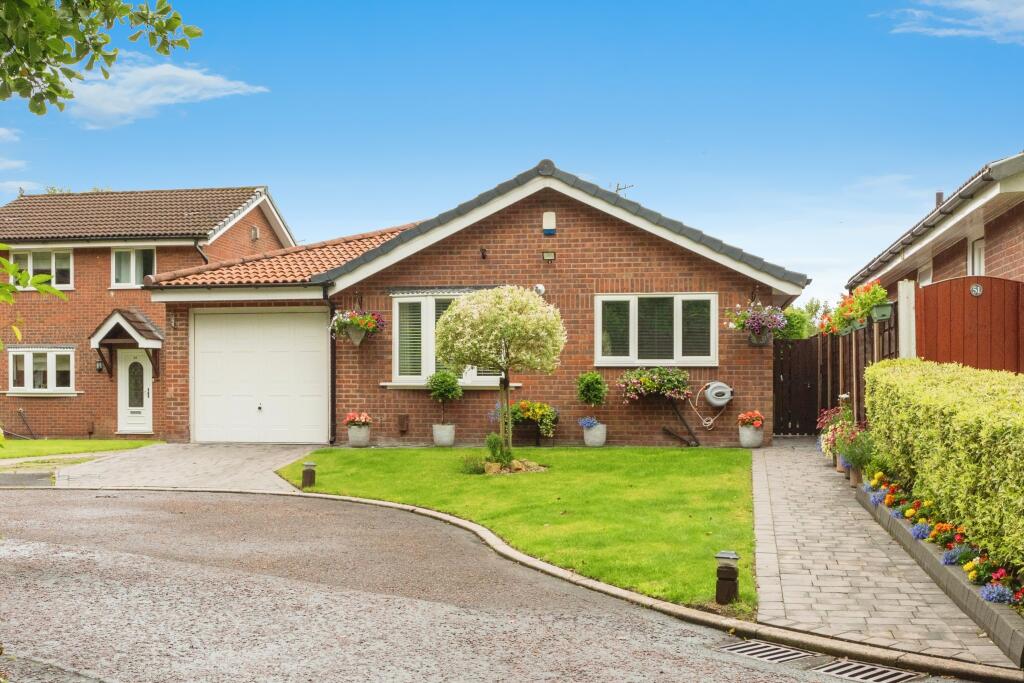 Main image of property: Keyes Close, Birchwood, WA3