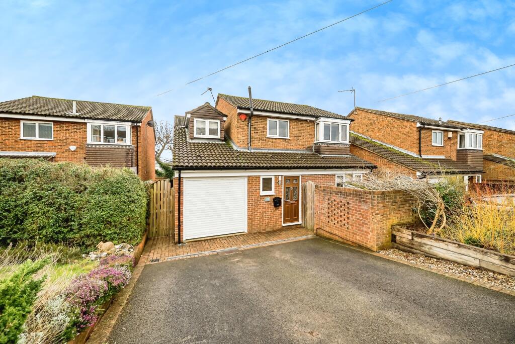 Main image of property: Redshots Close, Marlow, SL7