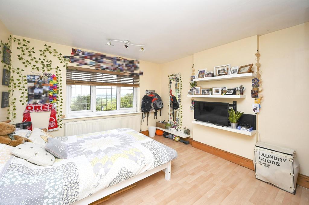 3 bedroom detached house for sale in Hardy Barn, Heanor, DE75