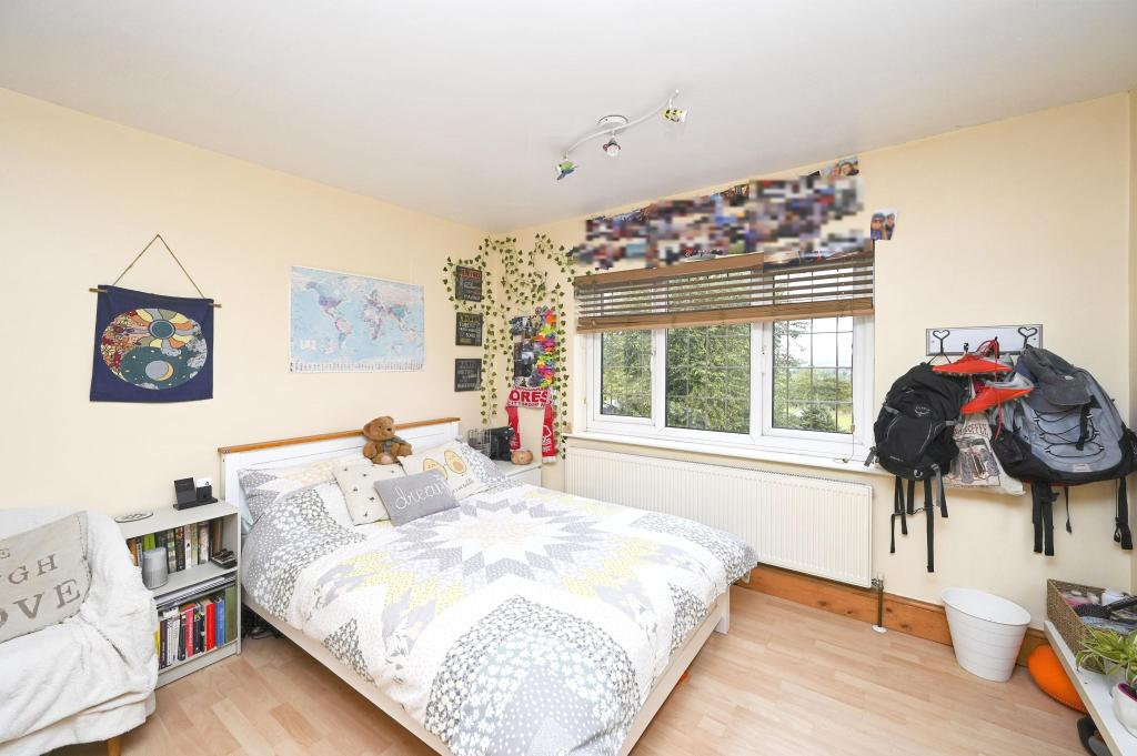 3 bedroom detached house for sale in Hardy Barn, Heanor, DE75