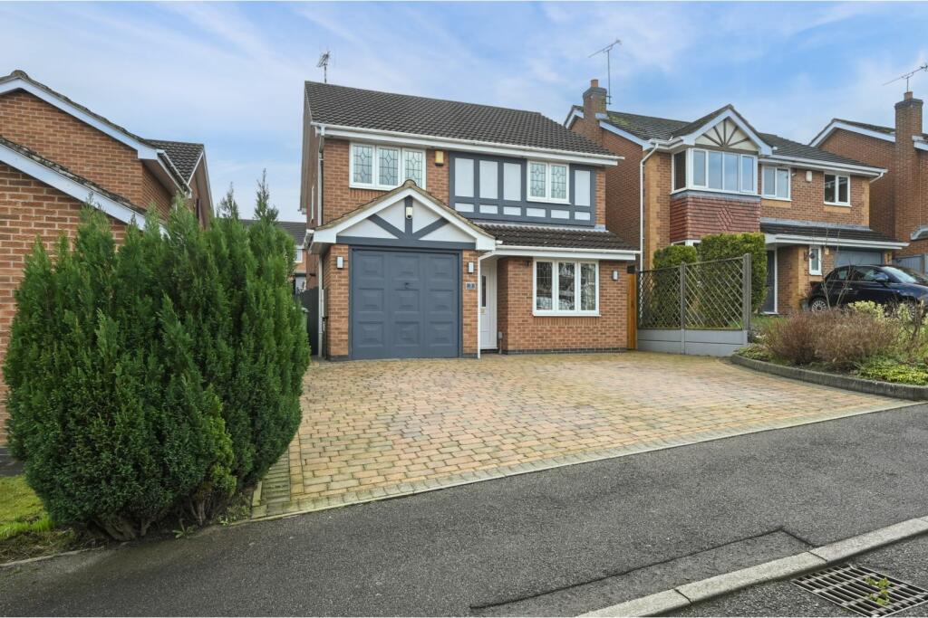 4 bedroom detached house for sale in Princess Close, Heanor, DE75