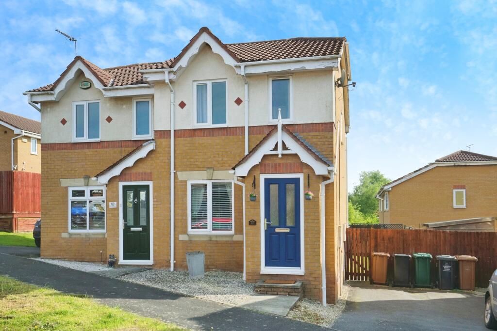 2 bedroom semidetached house for sale in Penkridge Road, Swadlincote, DE11