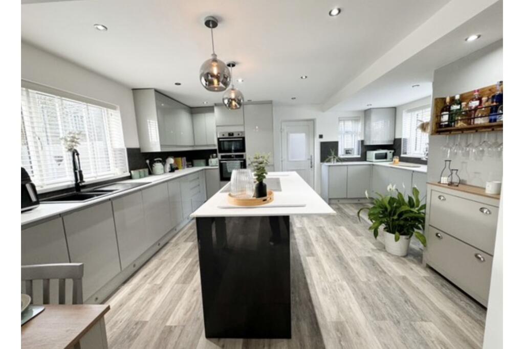 Additional property image - Grove Place, Bakewell, DE45