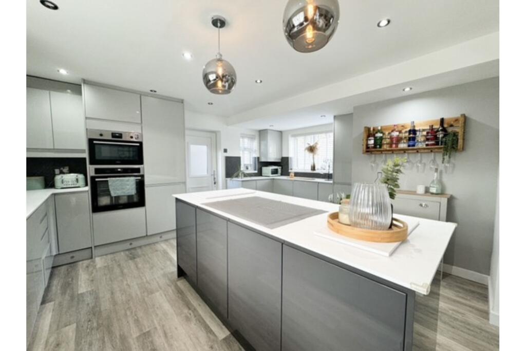 Additional property image - Grove Place, Bakewell, DE45