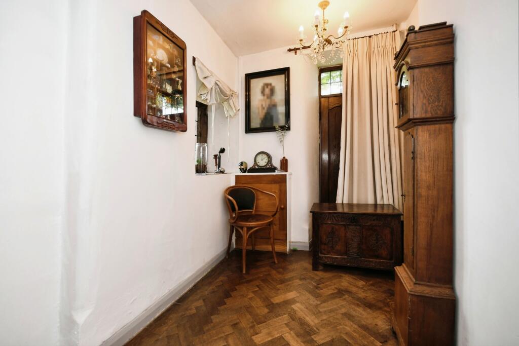 Additional property image - School Hill, Matlock, DE4