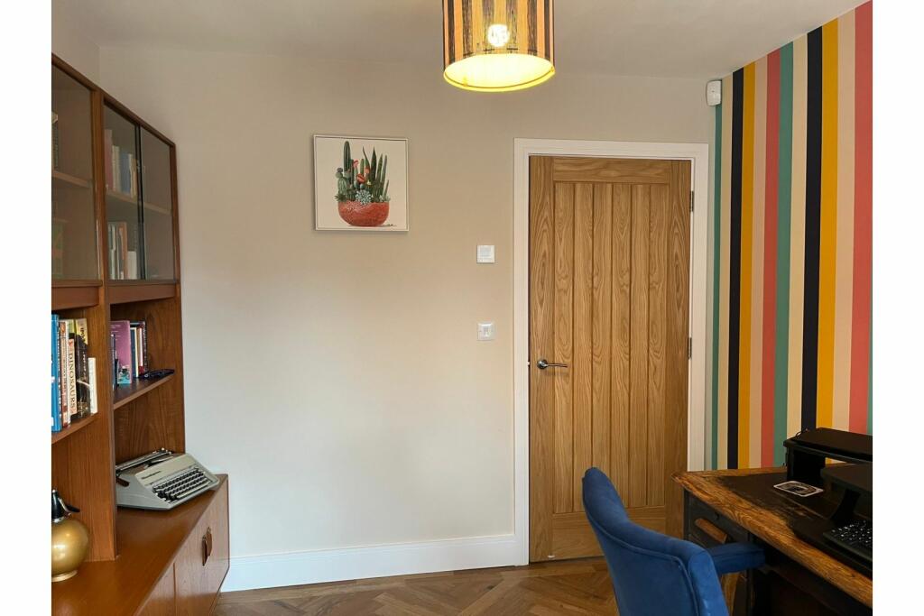 Additional property image - Chestnut Close, Ashbourne, DE6