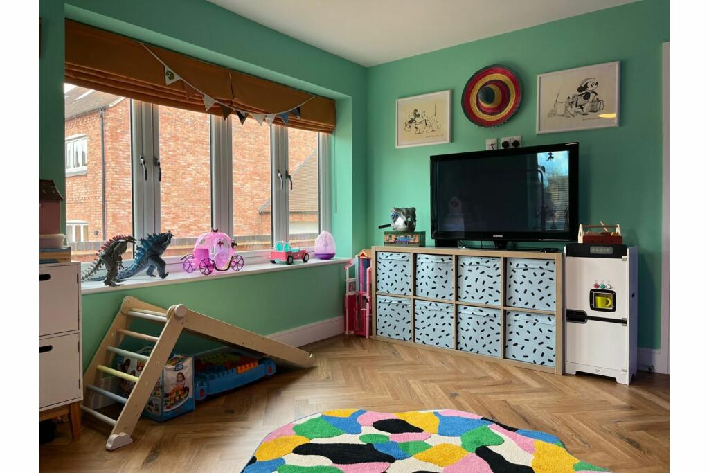 Additional property image - Chestnut Close, Ashbourne, DE6