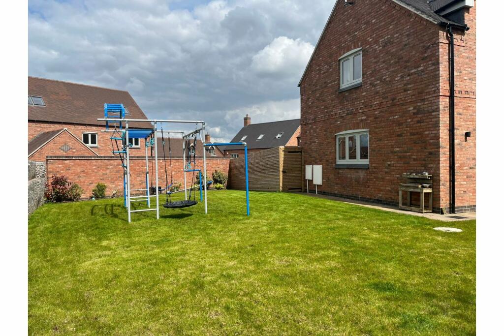 Additional property image - Chestnut Close, Ashbourne, DE6