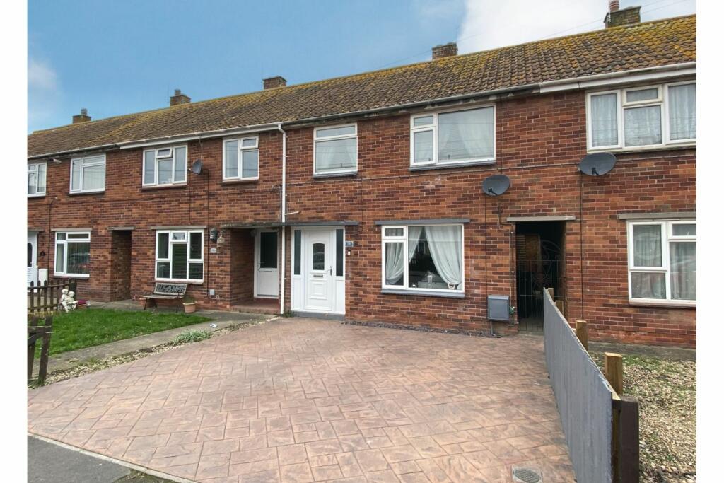 3 bedroom terraced house for sale in Talbot Close, Highbridge, TA9